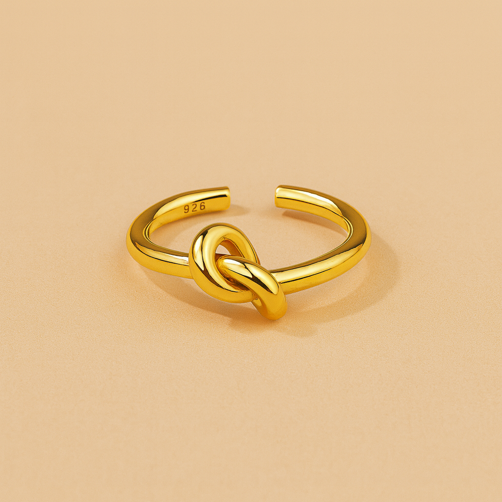 Minimalist 925 Silver Knotted Ring