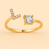 Anillo de cristal con letra personalizada