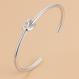 Pulsera de Nudo de Oro Delicada