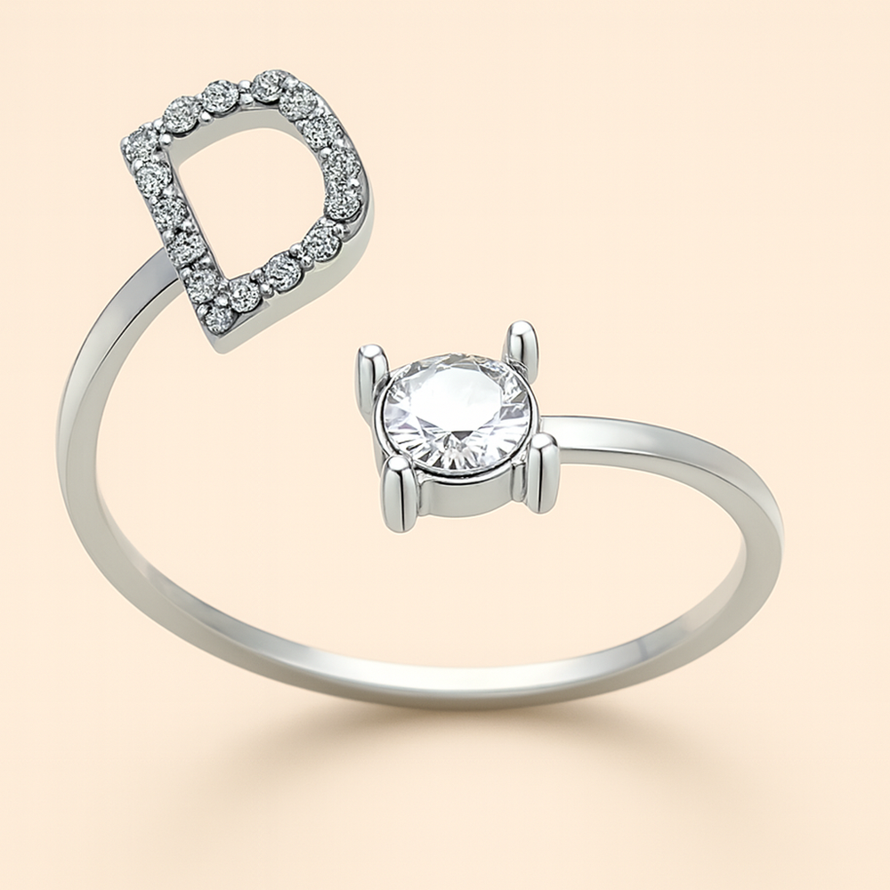 Anillo de cristal con letra personalizada