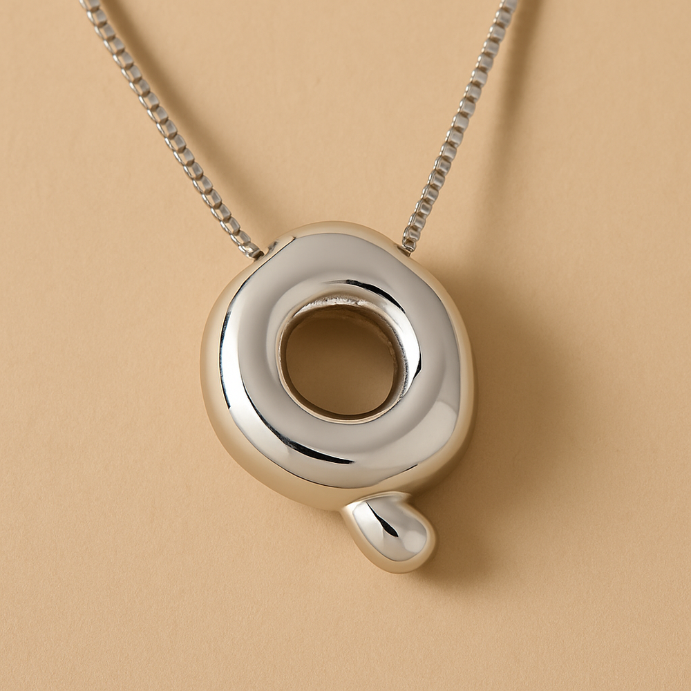 Collar personalizado con inicial de letra de burbuja