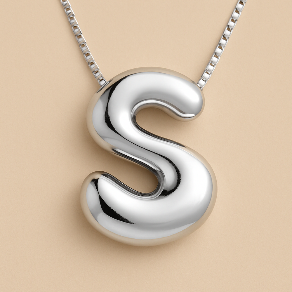 Collar personalizado con inicial de letra de burbuja
