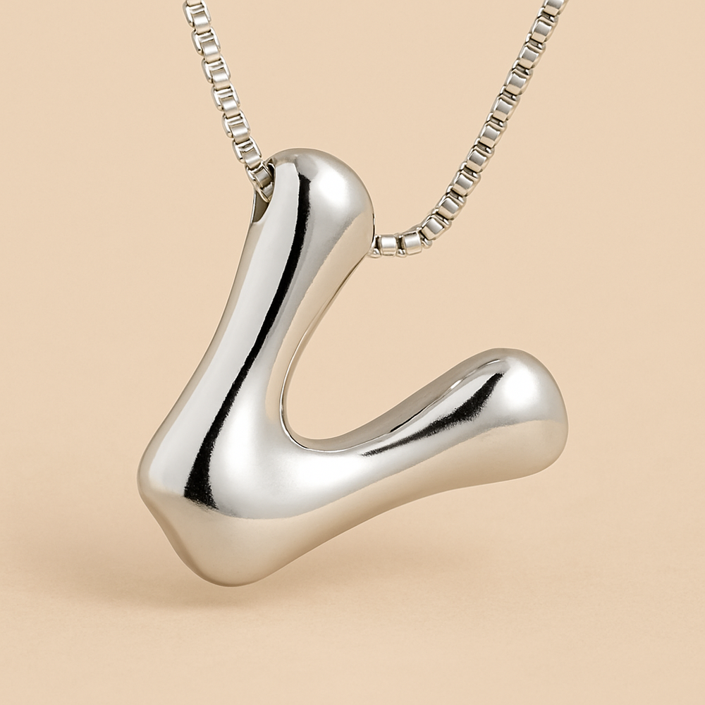 Collar personalizado con inicial de letra de burbuja