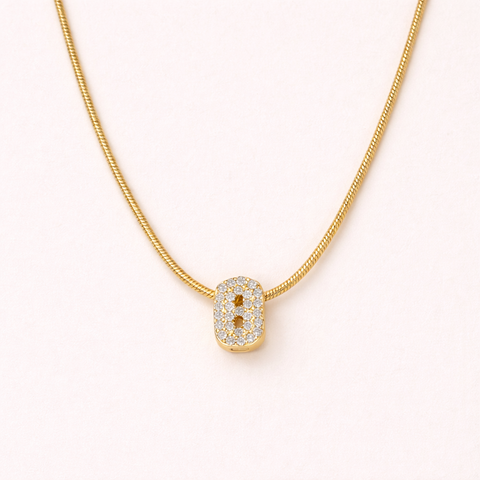 Collar con letras personalizado