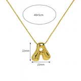 Collar personalizado con inicial de letra de burbuja