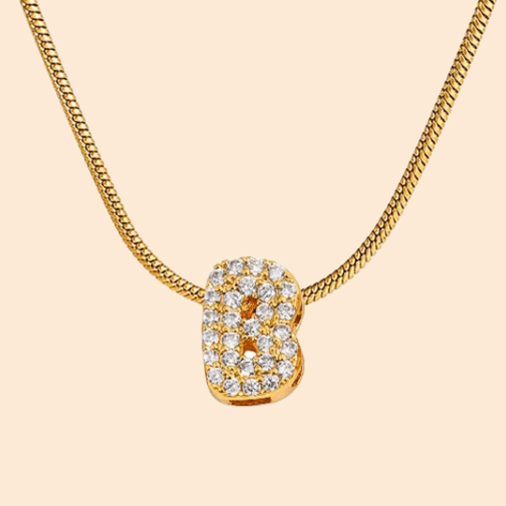 Collar con letras personalizado