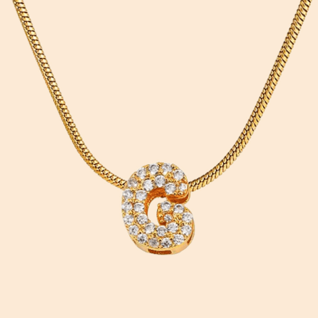 Collar con letras personalizado