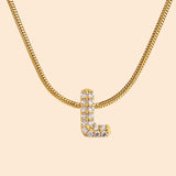 Collar con letras personalizado