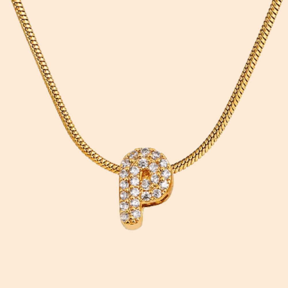 Collar con letras personalizado