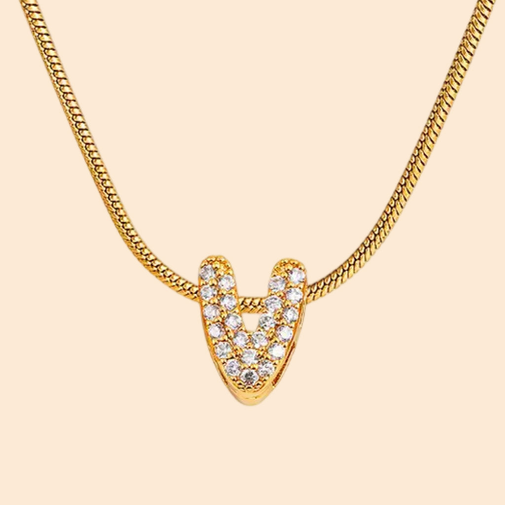 Collar con letras personalizado