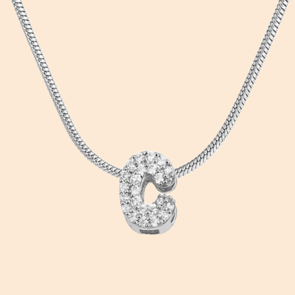 Collar con letras personalizado