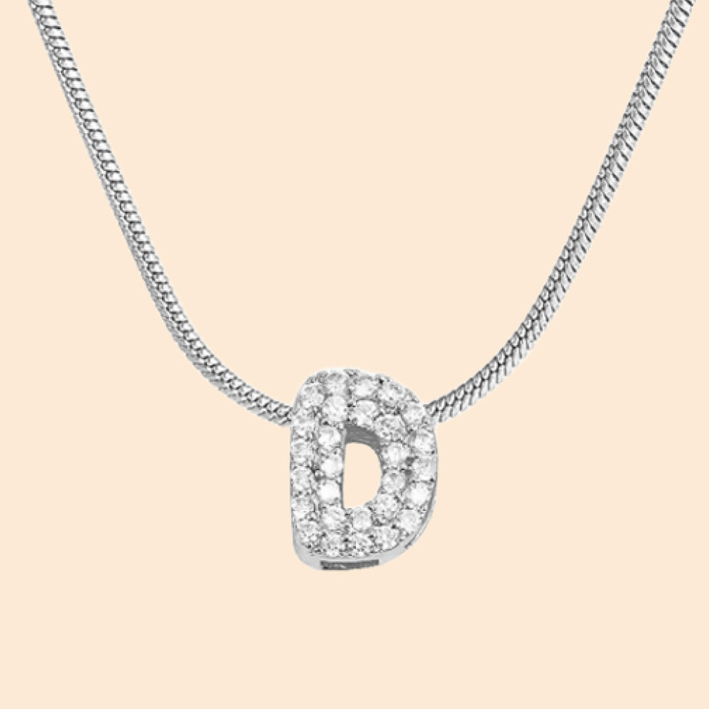 Collar con letras personalizado