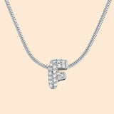 Collar con letras personalizado