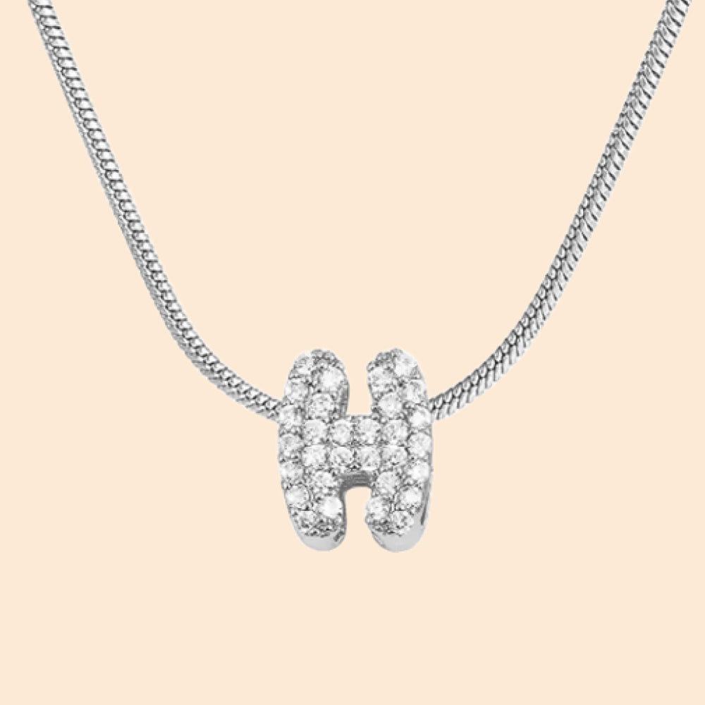 Collar con letras personalizado