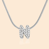 Collar con letras personalizado