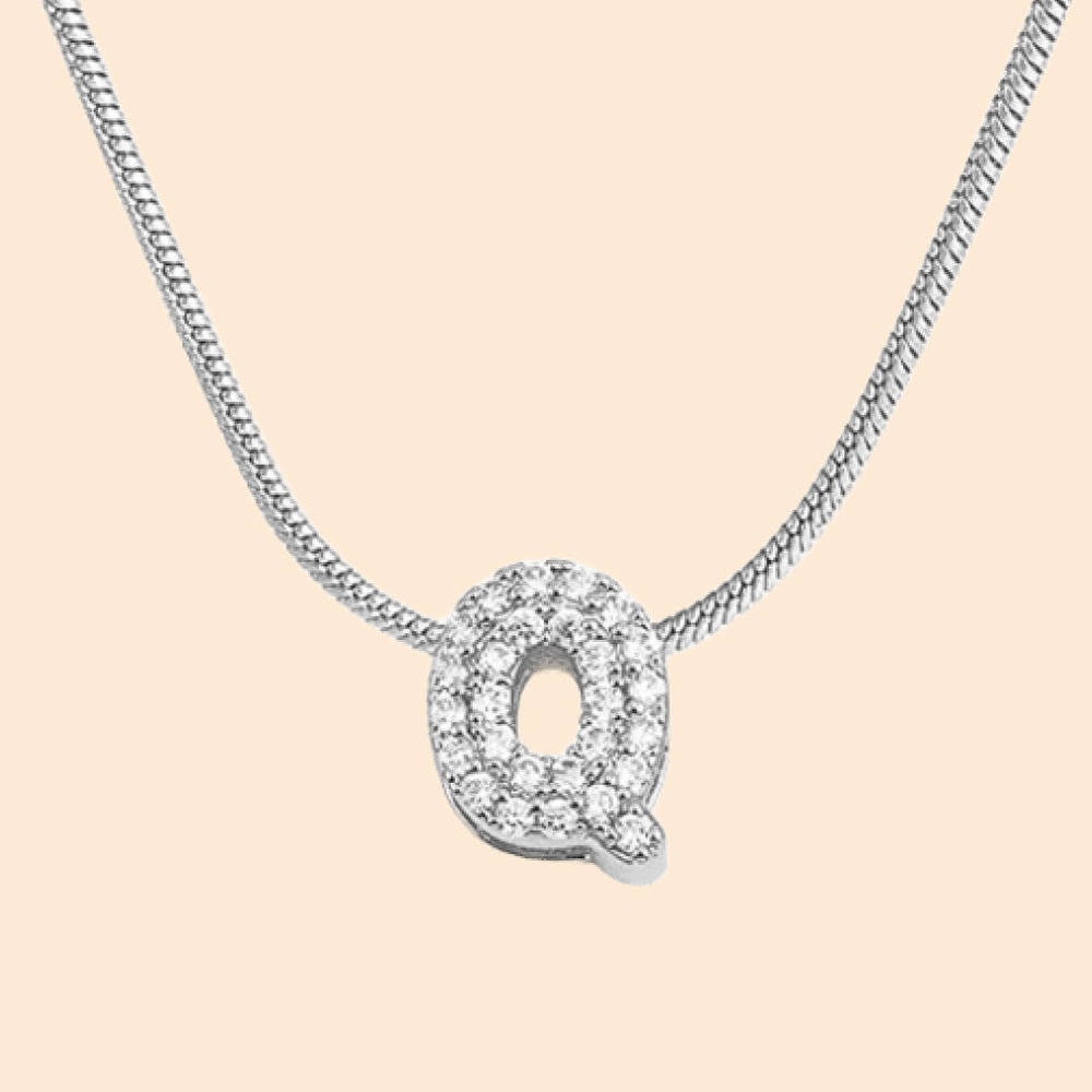 Collar con letras personalizado