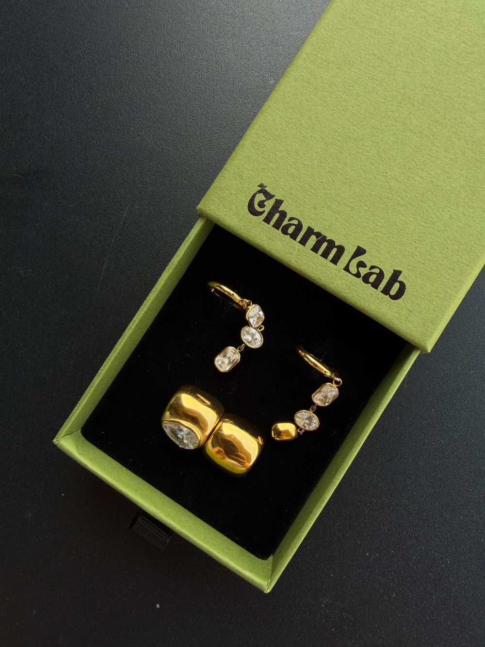 Conjunto de Cristal Dorado