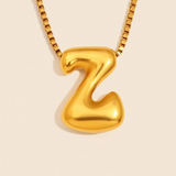 Collar personalizado con inicial de letra de burbuja